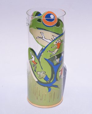 Lamp shown under full sun, front view.
