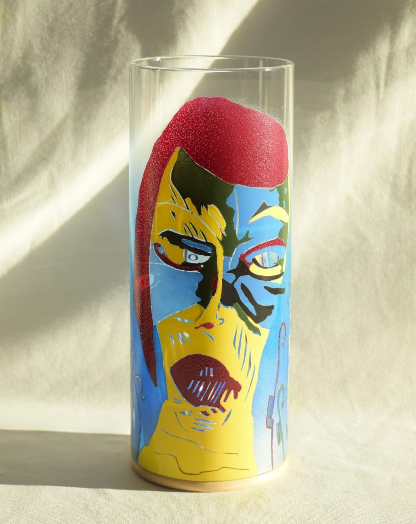 Face view of powder glazed accent lamp in at dawn sun rise.